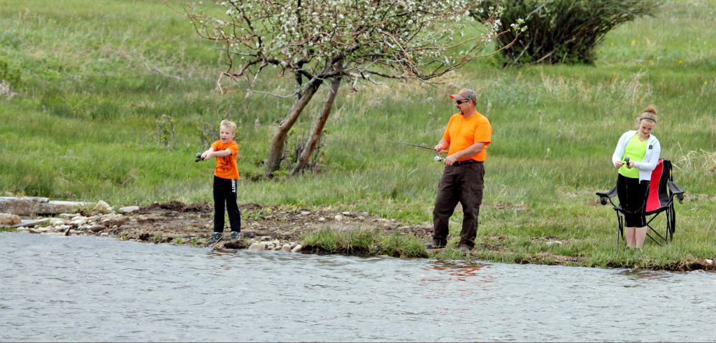 people fishing