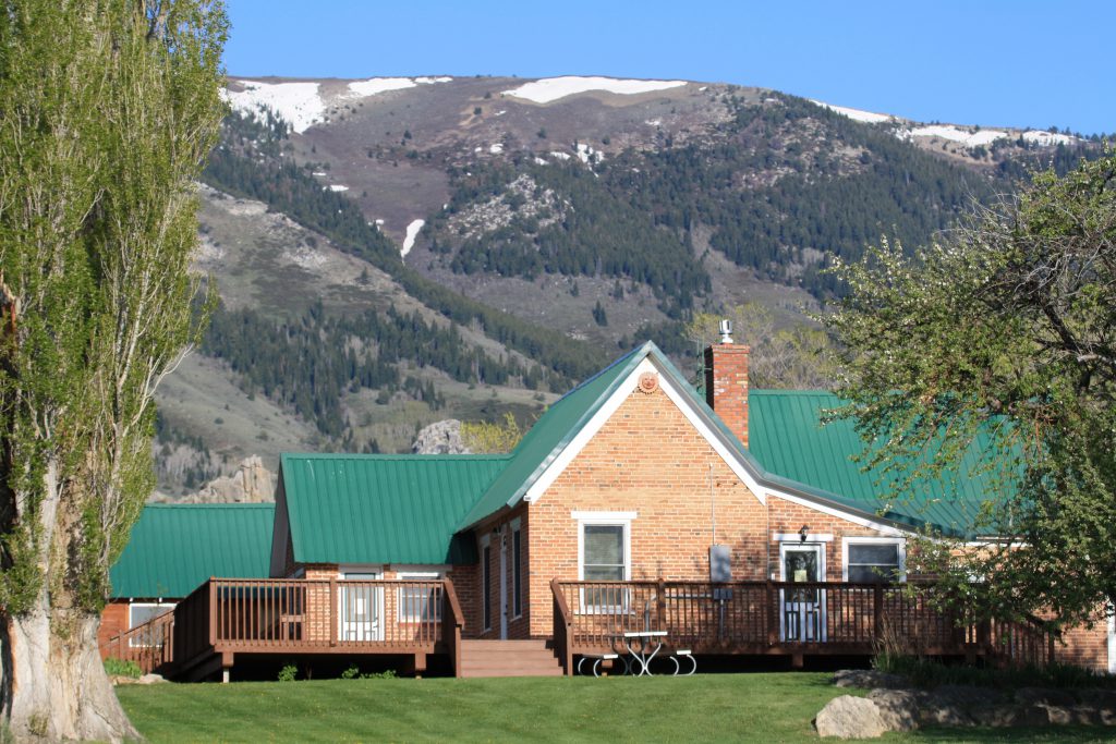 The lodge at Castle Rocks State Park