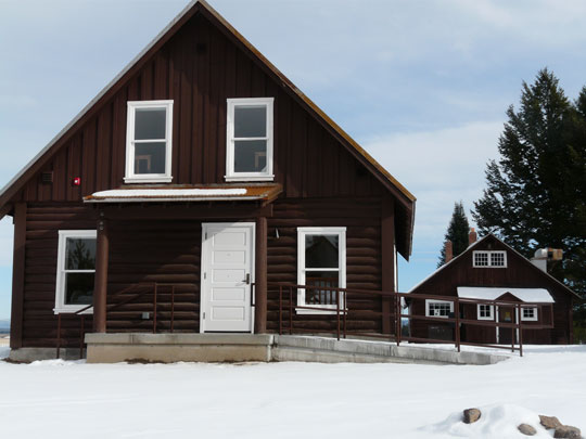 Bunkhouse & Cookhouse